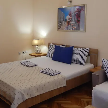 Jelica Free Parking * Vranje