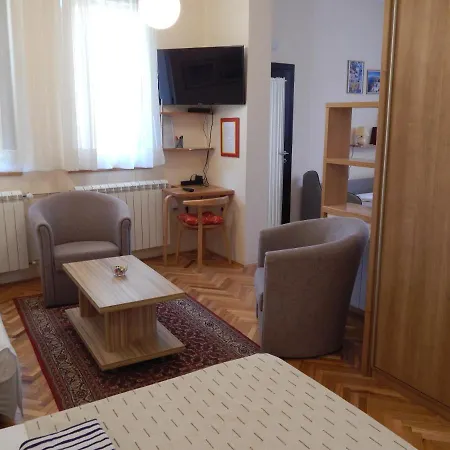 Jelica Free Parking * Vranje