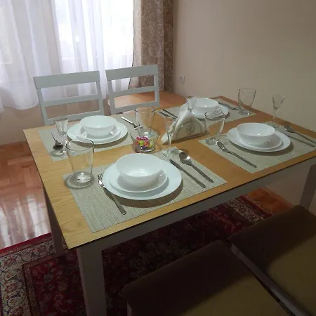 Jelica Free Parking * Vranje