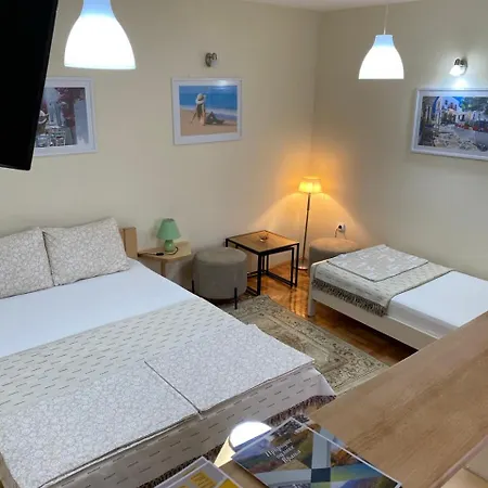 Jelica Free Parking *