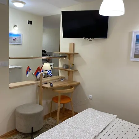 Jelica Free Parking Apartment