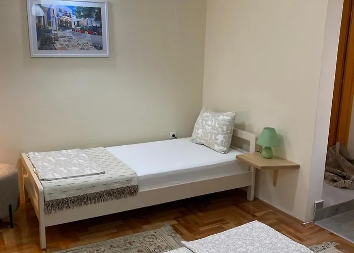 Jelica Free Parking Vranje