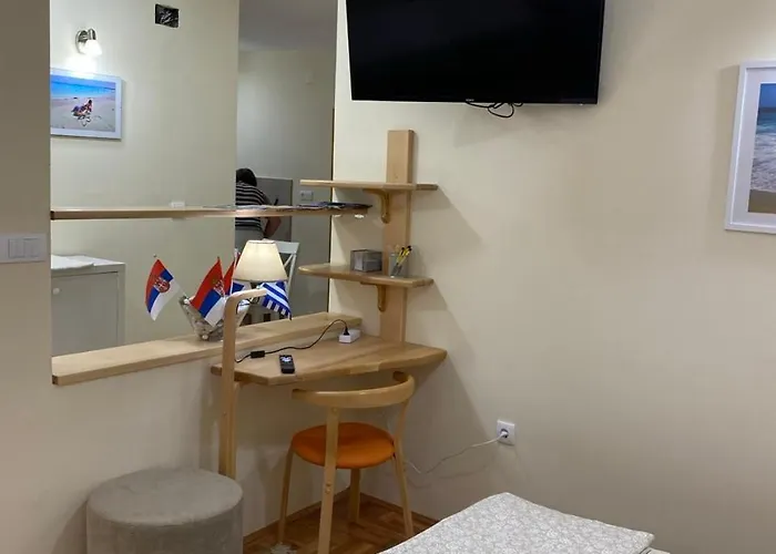 Jelica Free Parking Apartment